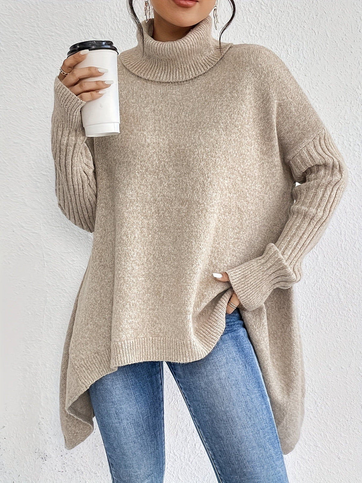 Léïna™ – Le Pull Col Montant Doux & Décontracté