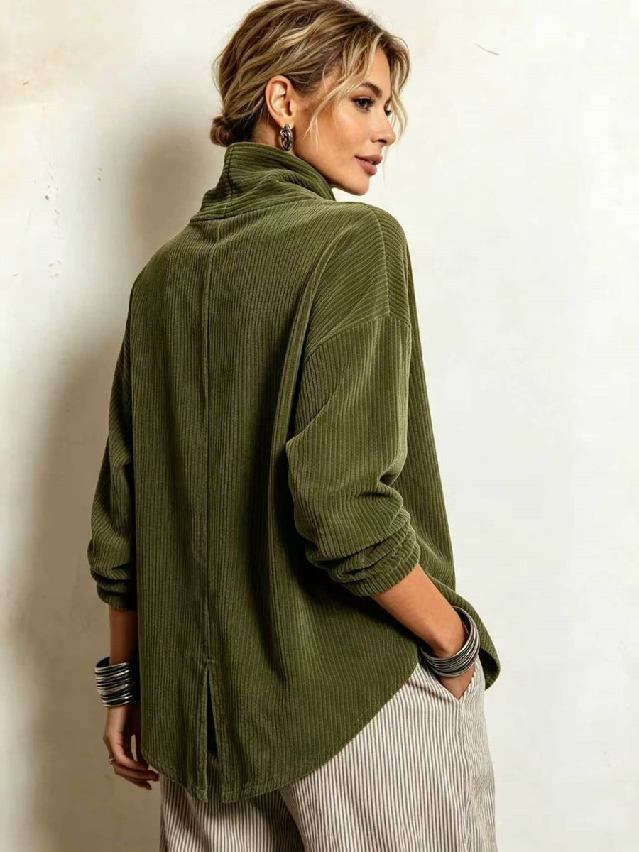 Elara | Pull en velours côtelé à col montant