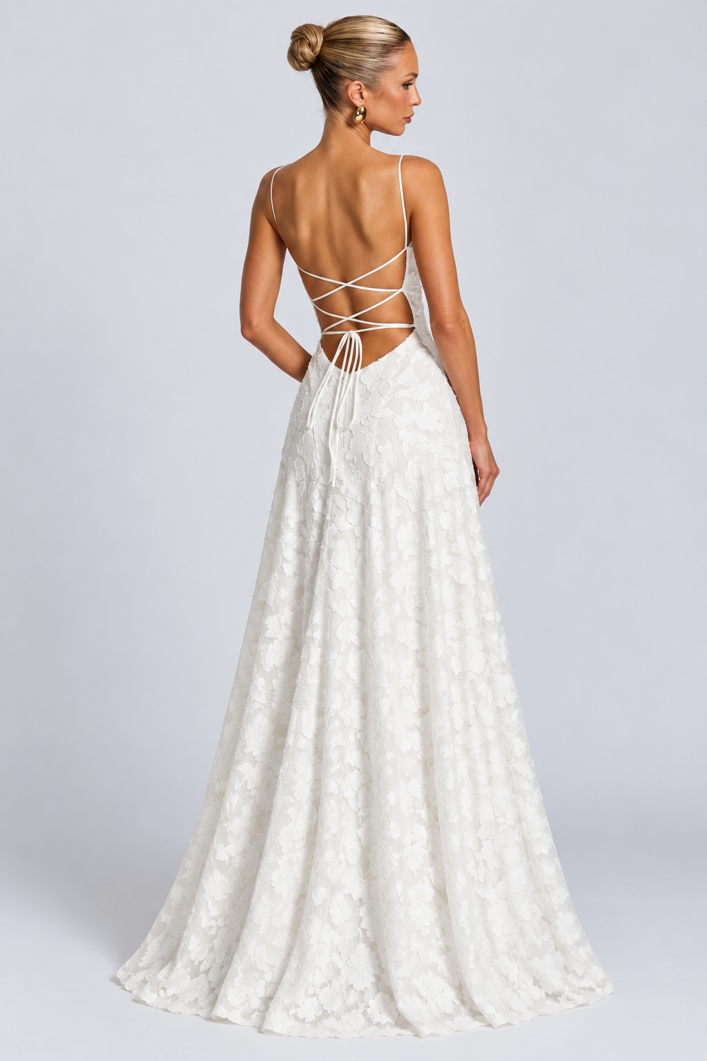 Ava | Robe Longue en Brocart Fleuri