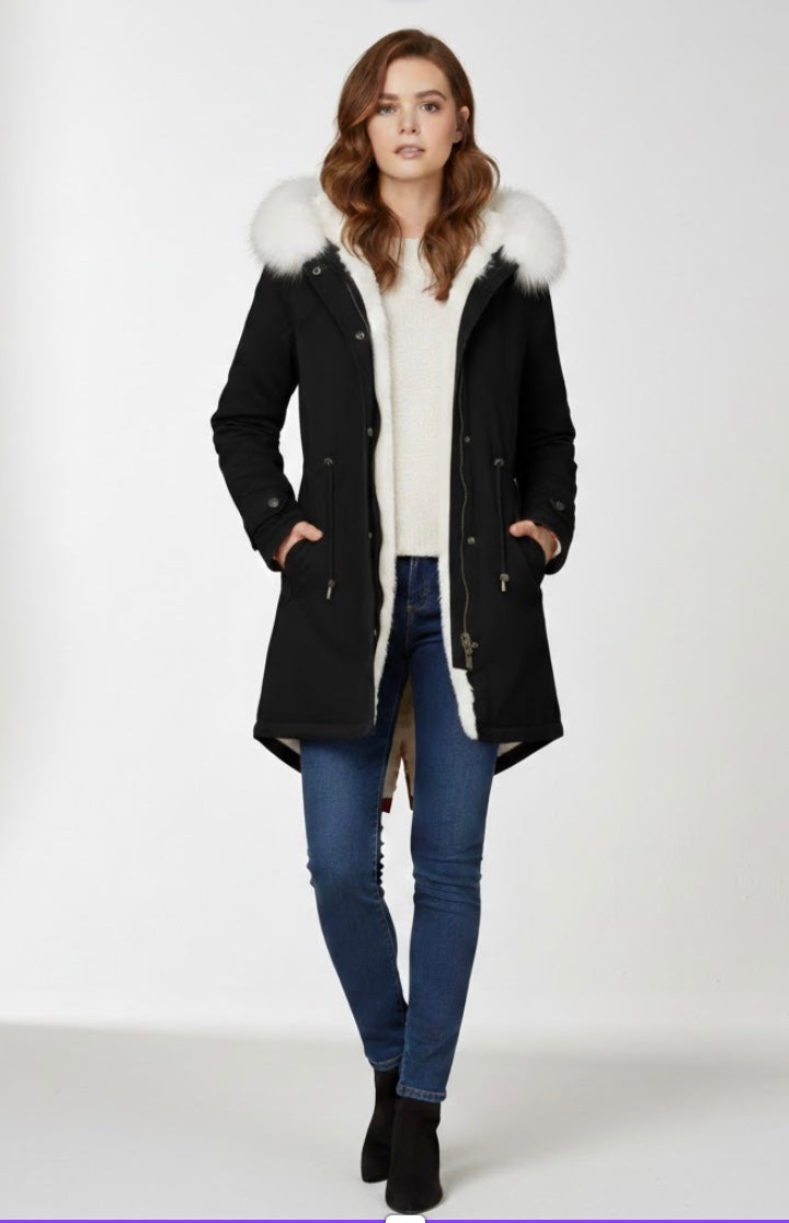 Giulia d’Hiver™ — Manteau chaud à capuche élégante
